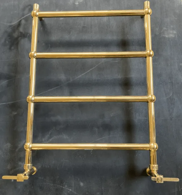 BTR15 Plumbed in traditional heated towel rail