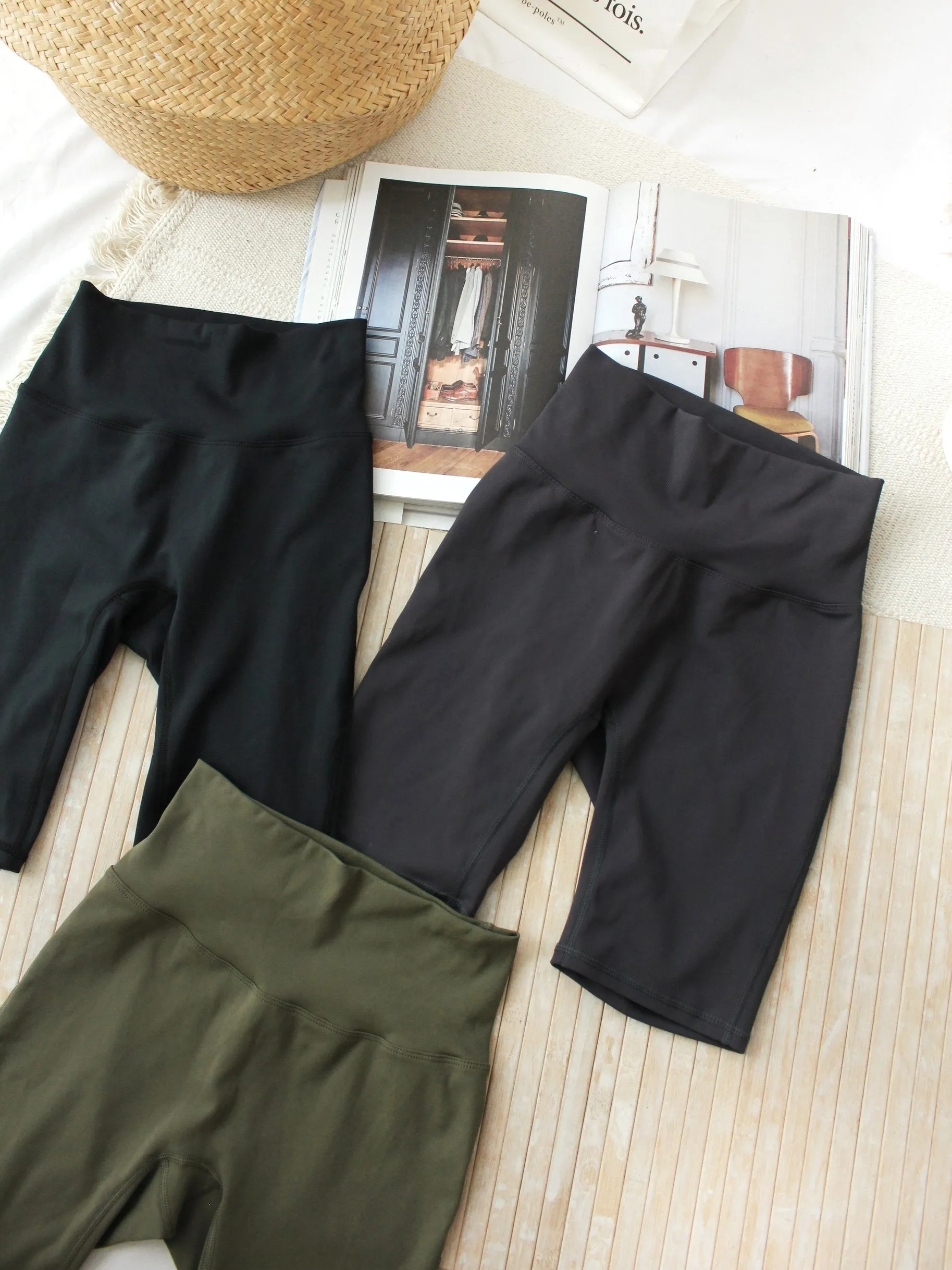 JANESSA Biker Short