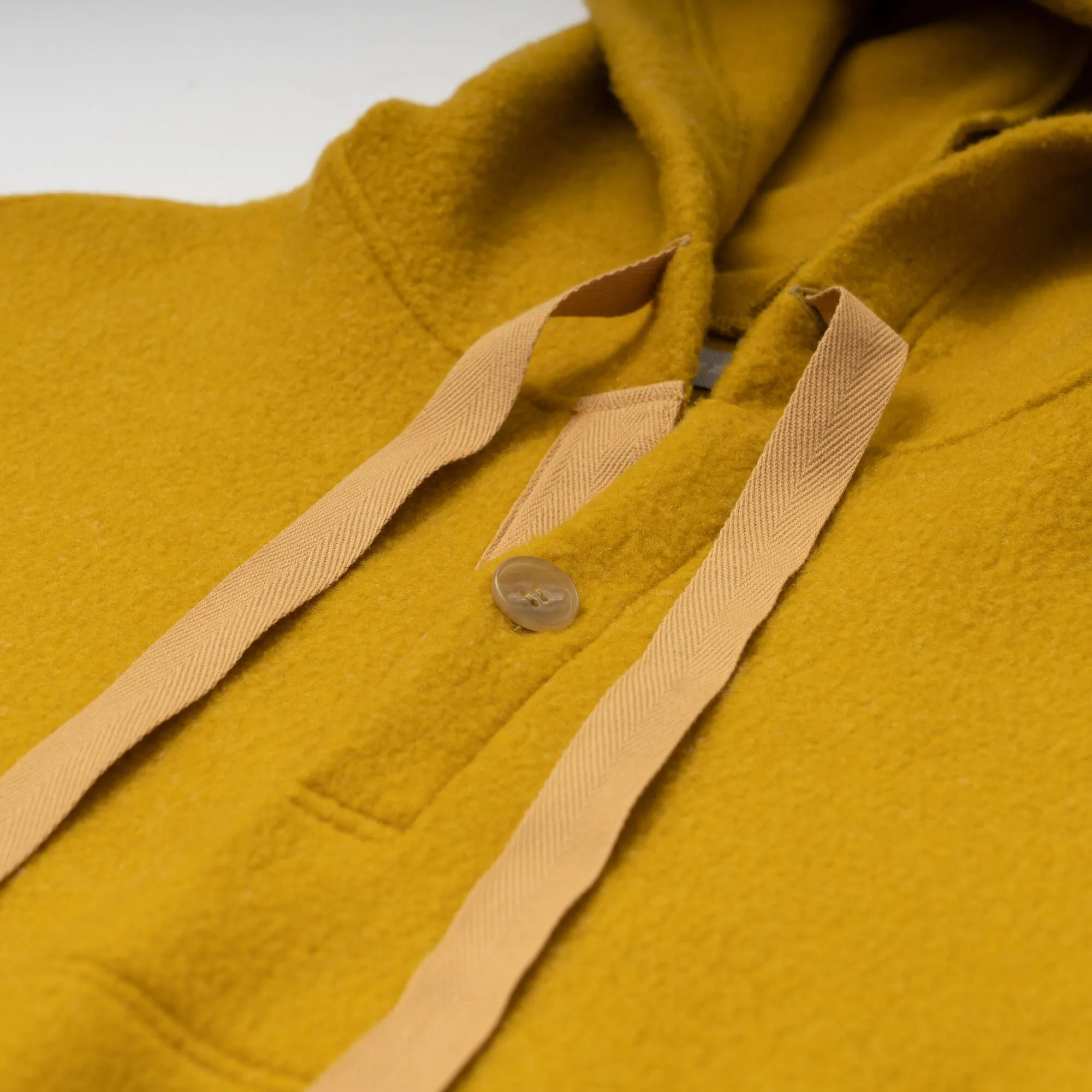 NAPPING HOODIE