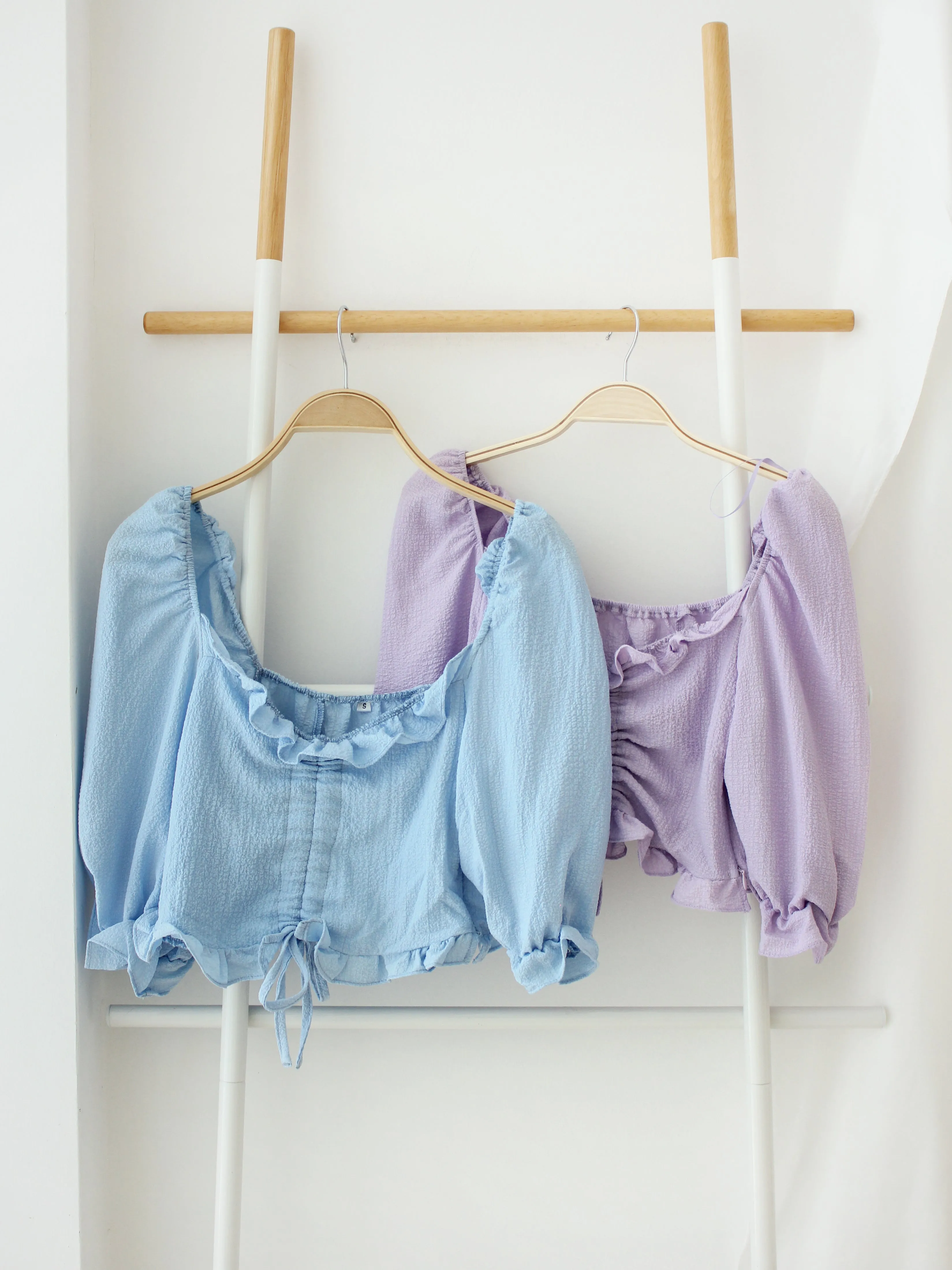 TULIPS DRAWSTRING TOP
